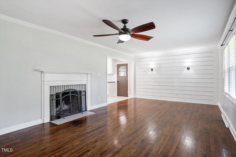 1402 Spring Ln, Sanford, NC 27330