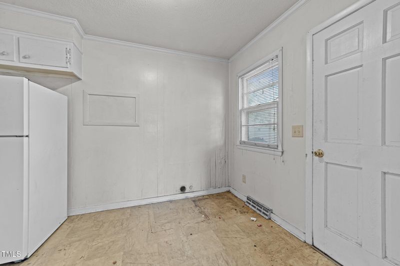 1402 Tarleton Ave, Burlington, NC 27215