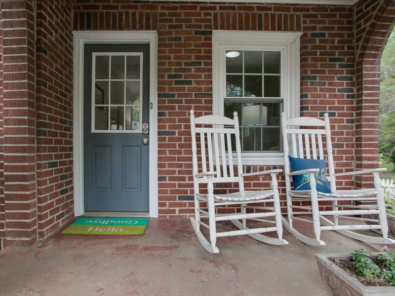 1402 Vickers Ave, Durham, NC 27707