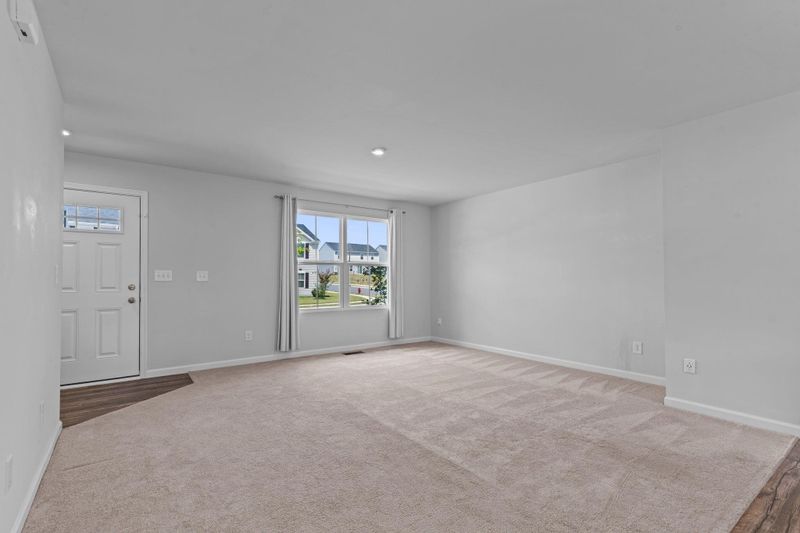 1403 Bridgewater Dr, Durham, NC 27704