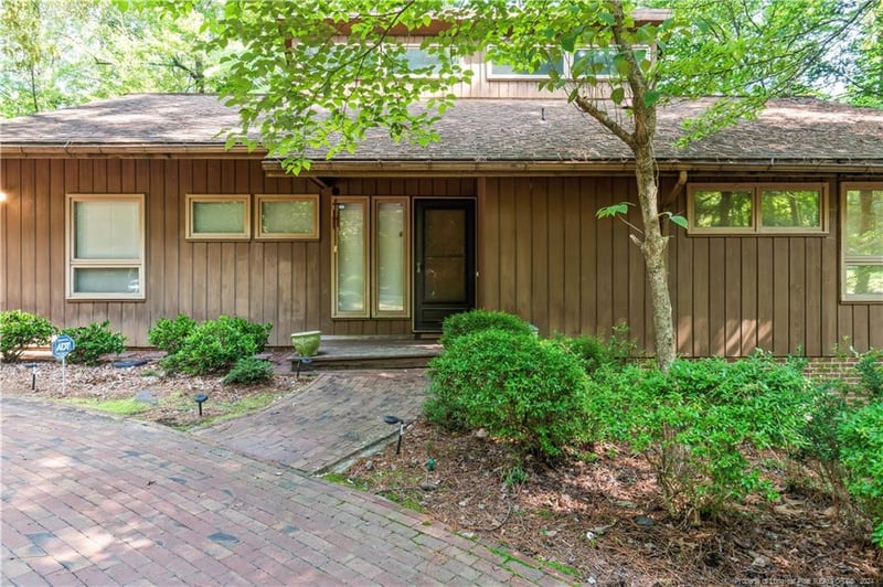 1403 W Carolina Dr, Sanford, NC 27332