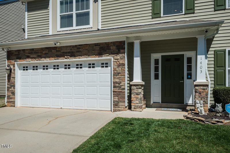 1403 Copper Cir, Mebane, NC 27302