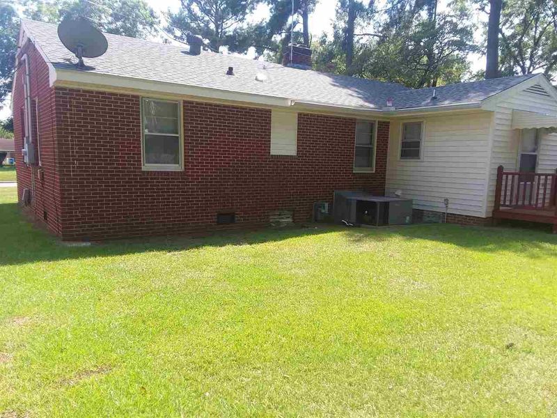 1403 E Elm St, Goldsboro, NC 27530
