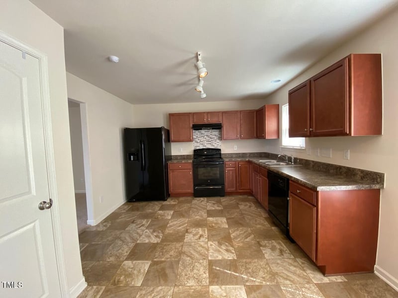 1403 Glenbrittle Dr, Durham, NC 27704