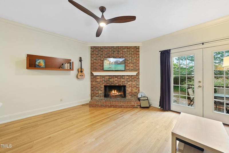 1403 Governors Ct, Raleigh, NC 27604
