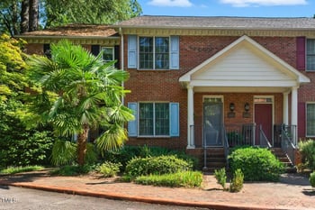 1403 Governors Ct, Raleigh, NC 27604