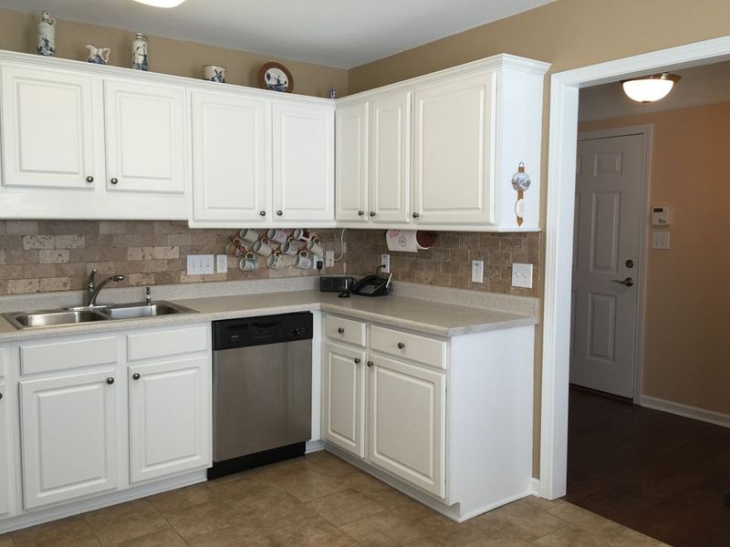 1403 Osborne Dr, Burlington, NC 27215