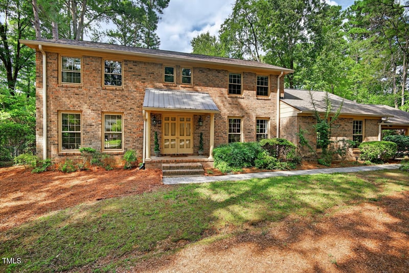 1403 Wildwood Dr, Chapel Hill, NC 27517