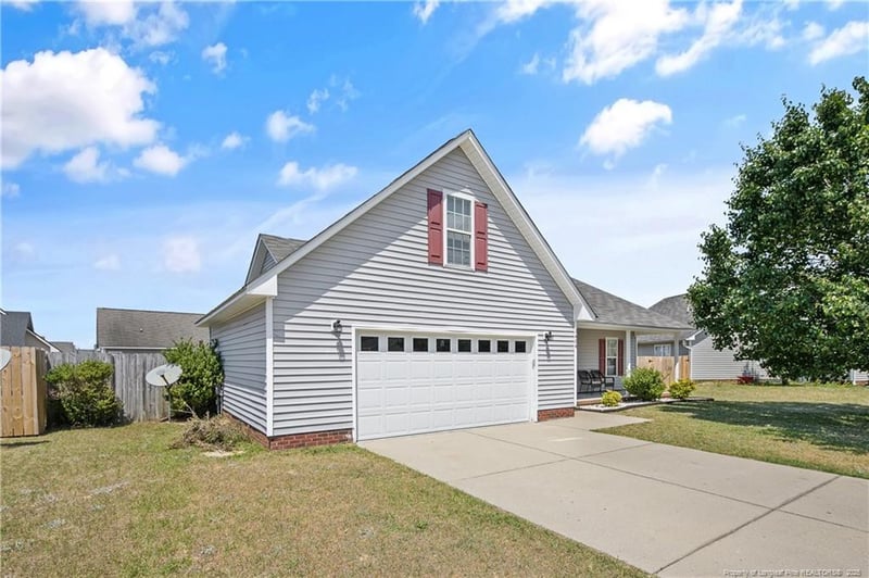 1404 Aultroy Dr, Fayetteville, NC 28306