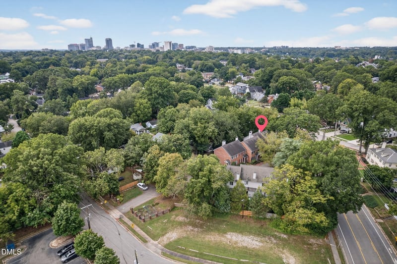 1404 Governors Ct, Raleigh, NC 27604