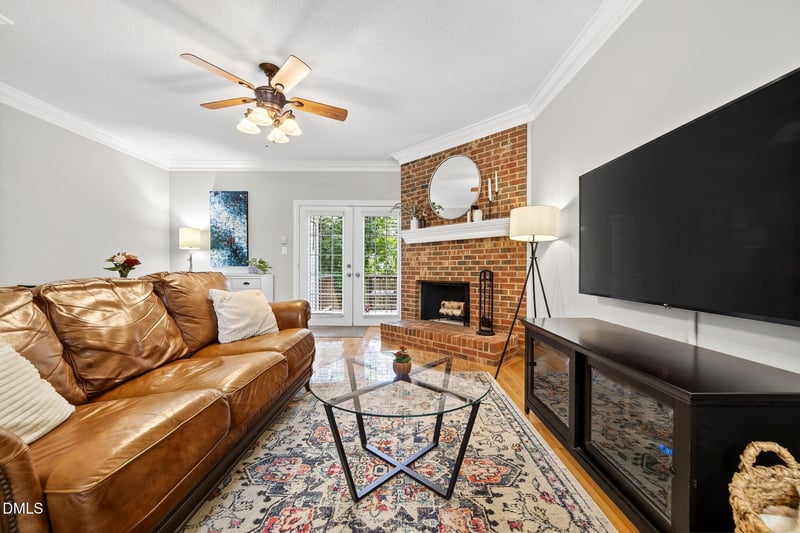 1404 Governors Ct, Raleigh, NC 27604