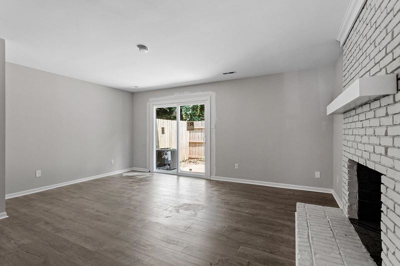 1404 Kent Rd, Raleigh, NC 27606