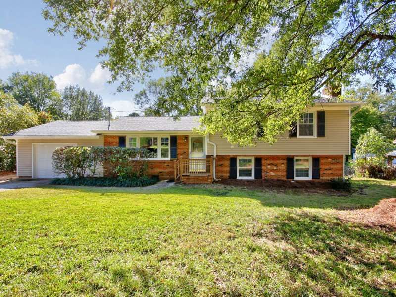 1404 Maple Ave, Apex, NC 27502