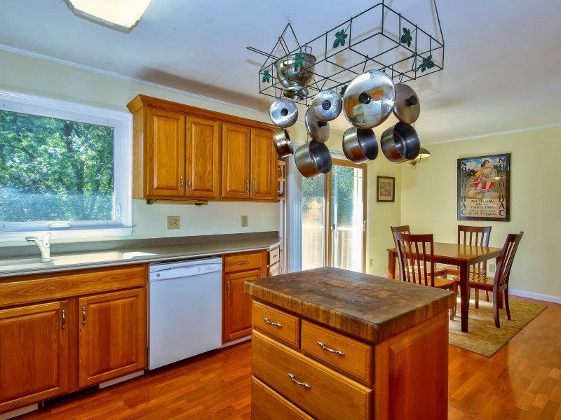 1404 Maple Ave, Apex, NC 27502
