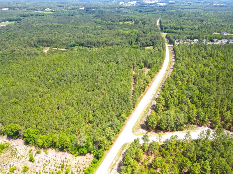 1404 Nursery Rd, Lillington, NC 27546