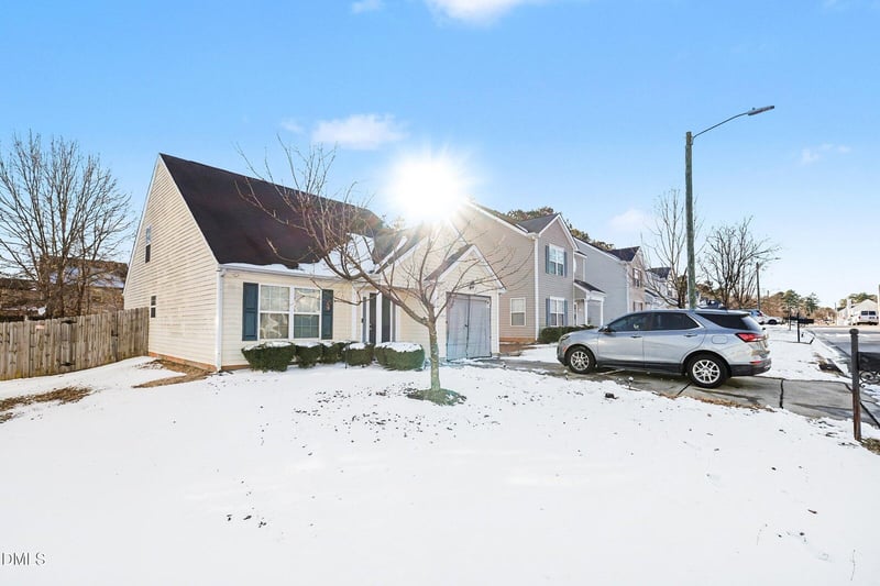 1404 Ricochet Dr, Raleigh, NC 27610