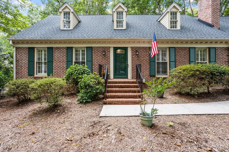 1404 Rock Creek Ln, Cary, NC 27511