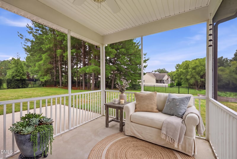 1404 Sage Tree Dr, Zebulon, NC 27597