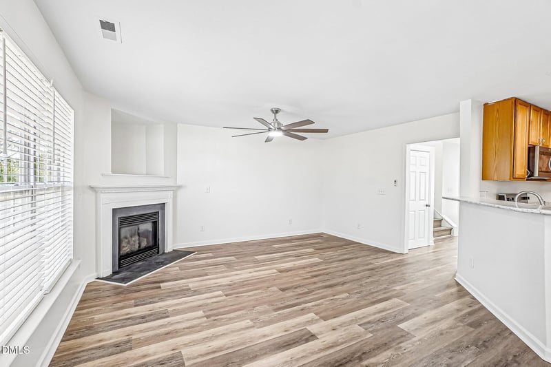 1404 Springshire Ct, Raleigh, NC 27610