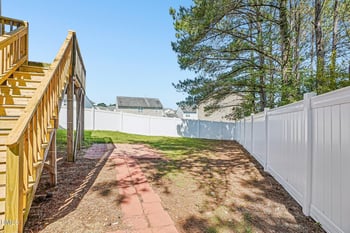 1404 Springshire Ct, Raleigh, NC 27610