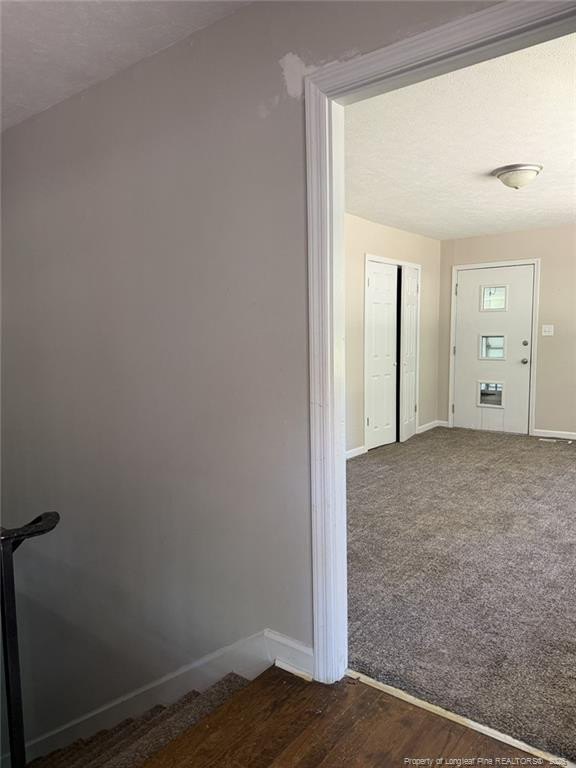 1404 Valencia Dr, Fayetteville, NC 28303