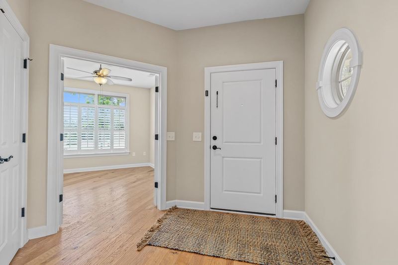 1405 Abbotsford Way, Cary, NC 27519