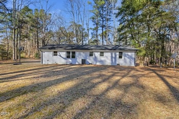 1405 Carroll Heights Rd, Zebulon, NC 27597