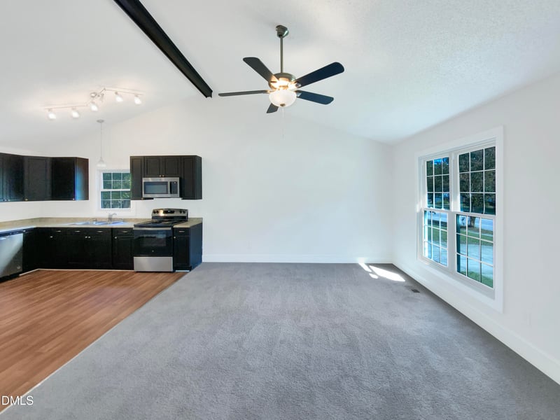 1405 Cross Link Rd, Raleigh, NC 27610