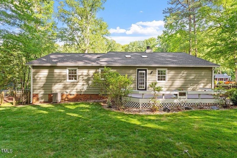 1405 Highland Trl, Cary, NC 27511