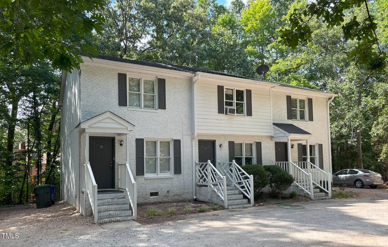 1405 Highview Ct, Raleigh, NC 27606