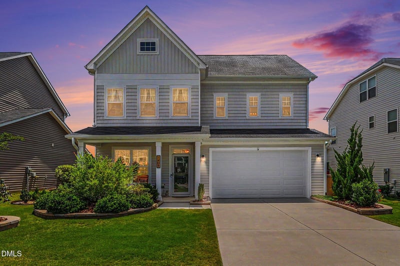 1405 Queen Trigger Dr, Fuquay Varina, NC 27526