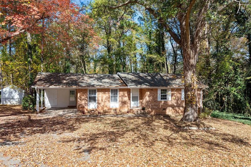 1405 Swallow Dr, Raleigh, NC 27606