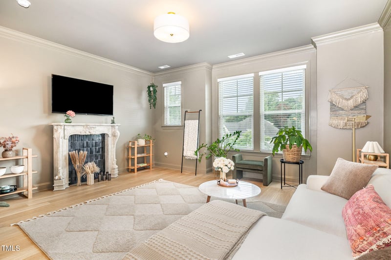 1405 Town Home Dr, Apex, NC 27502