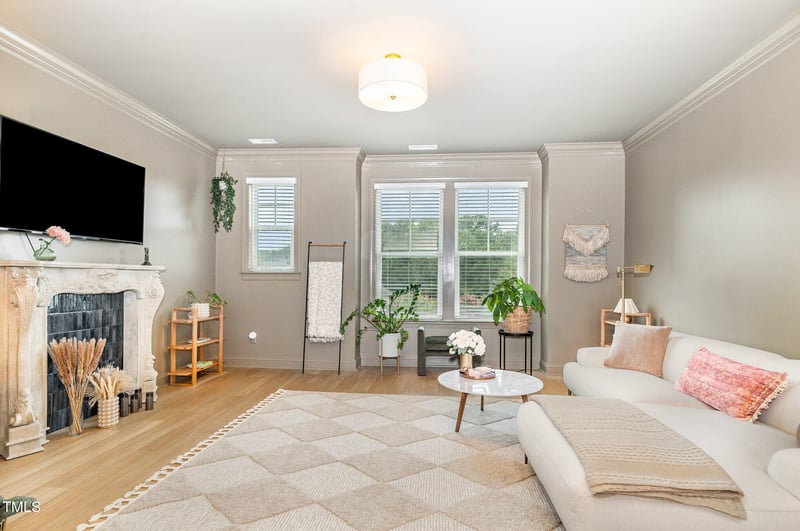 1405 Town Home Dr, Apex, NC 27502