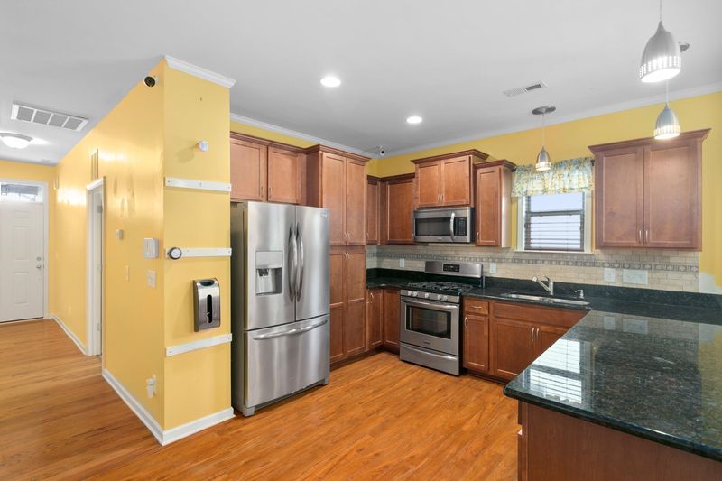 1405 Ujamaa Dr, Raleigh, NC 27610