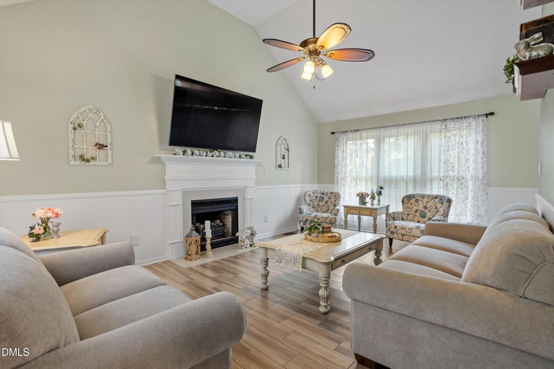 1405 Waterwinds Ct, Wake Forest, NC 27587