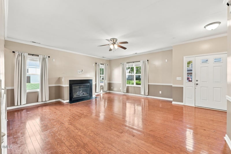 1406 Copper Cir, Mebane, NC 27302