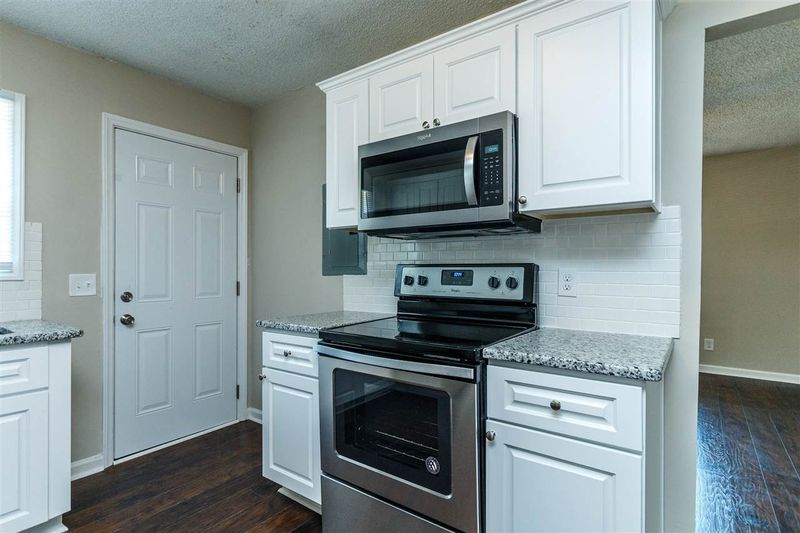 1406 Evelyn St, Durham, NC 27701