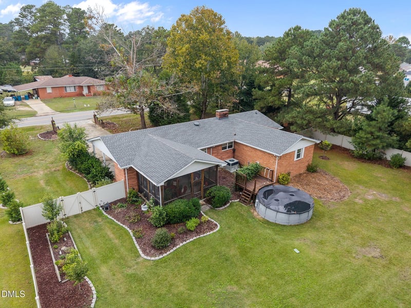1406 Fairground Rd, Dunn, NC 28334