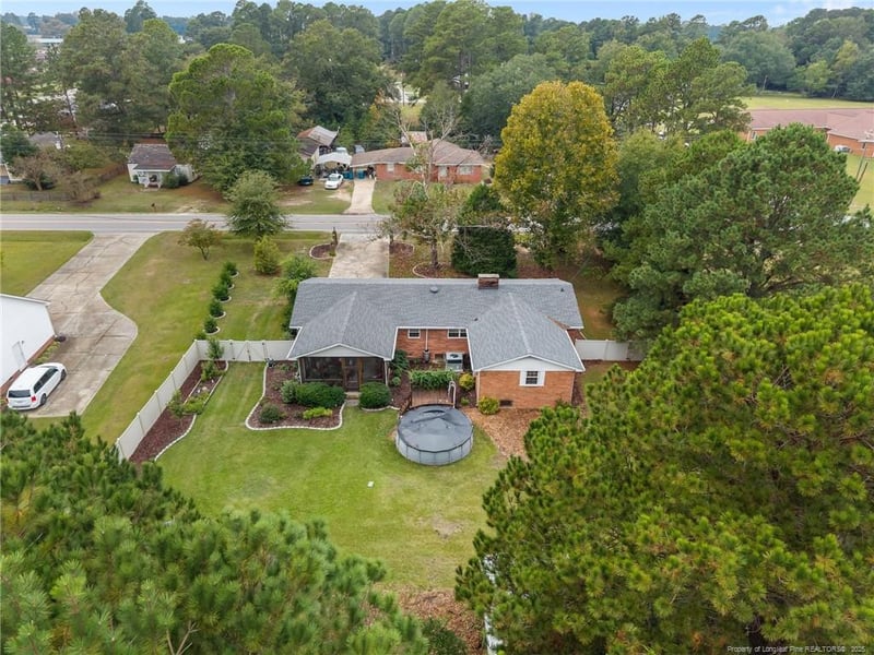 1406 Fairground Rd, Dunn, NC 28334