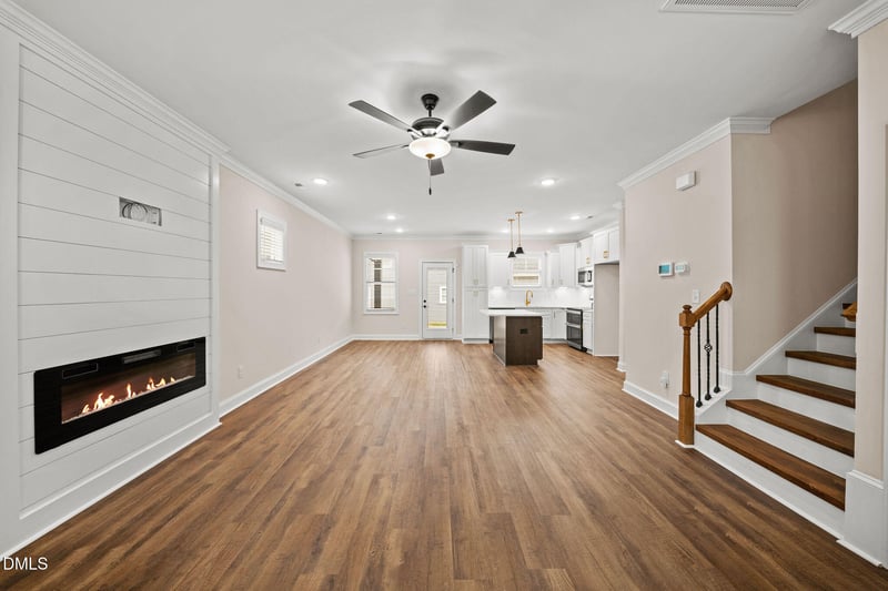 1406 Hilltop Ave, Fayetteville, NC 28305