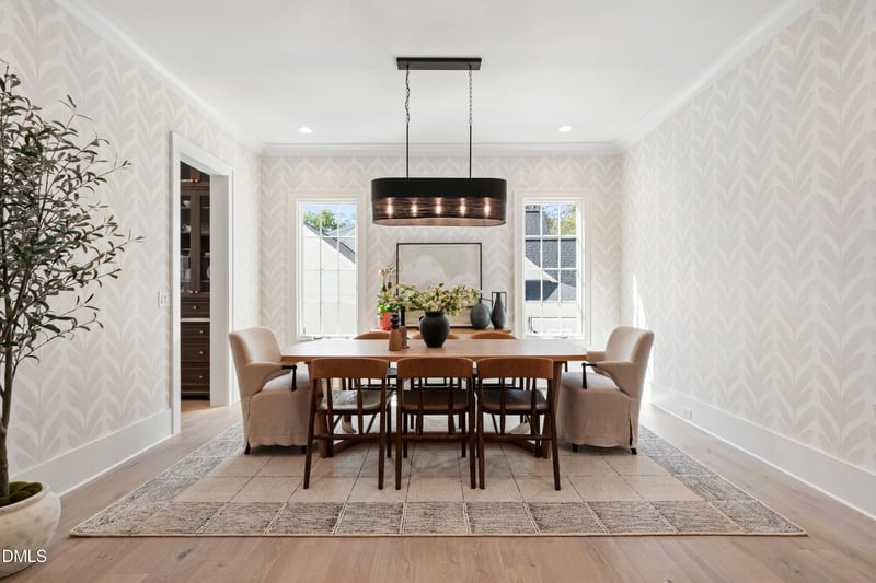 1406 Hunting Ridge Rd, Raleigh, NC 27615