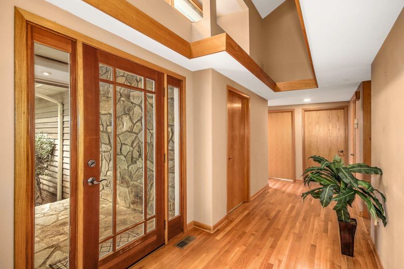1406 Meadow Wind Ln, Hillsborough, NC 27278