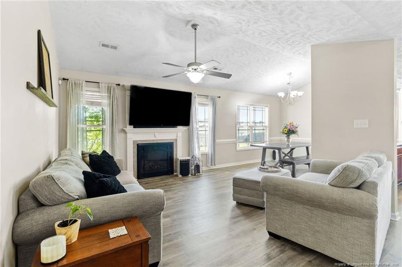 1406 Oxnop Ct, Fayetteville, NC 28306