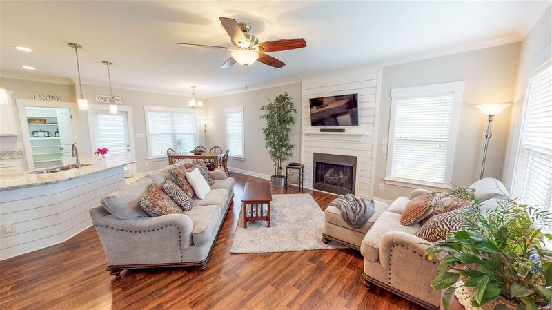 1406 River Run Rd, Selma, NC 27576