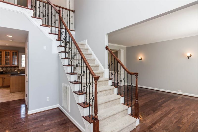 1406 Timber Wolf Dr, Durham, NC 27713