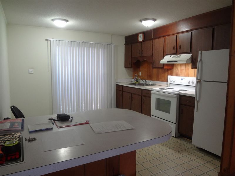 1406 Varsity Dr, Raleigh, NC 27606