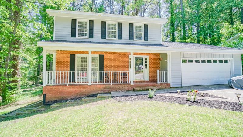 1407 Buckingham Rd, Garner, NC 27529