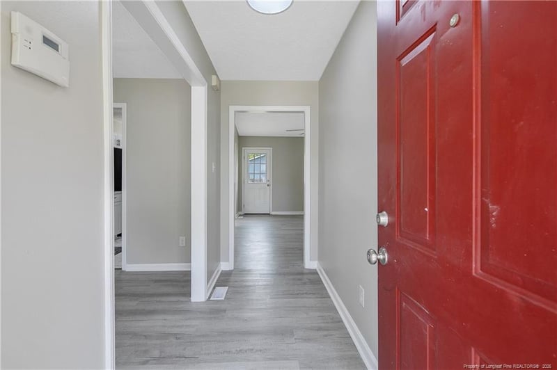 1407 Farwell Dr, Fayetteville, NC 28304