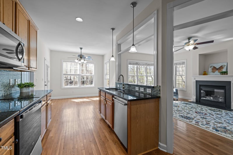 1407 Grappenhall Dr, Apex, NC 27502
